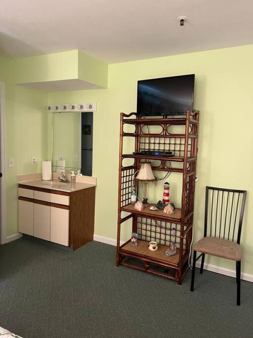 Lovely 2-Bedroom Condo With Pool Myrtle Beach Dış mekan fotoğraf