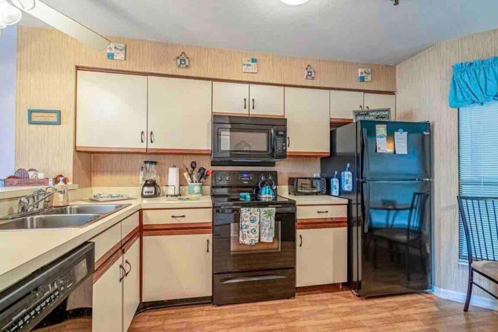 Lovely 2-Bedroom Condo With Pool Myrtle Beach Dış mekan fotoğraf